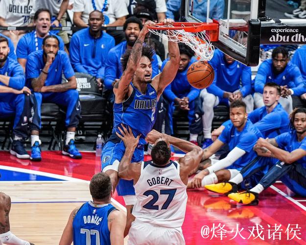 戈贝尔全场出战35分钟,13中11得到24分14板1助攻2抢断1盖帽 戈贝尔全场出战35分钟,13中11得到24分14板1助攻2抢断1盖帽